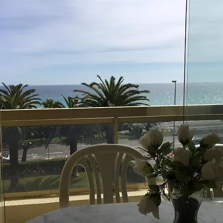 Dionysos Vue Apartment *